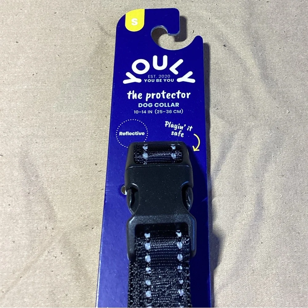 Youly The Protector Reflective Dog Collar Small (10-14 in) - Picture 2 of 4